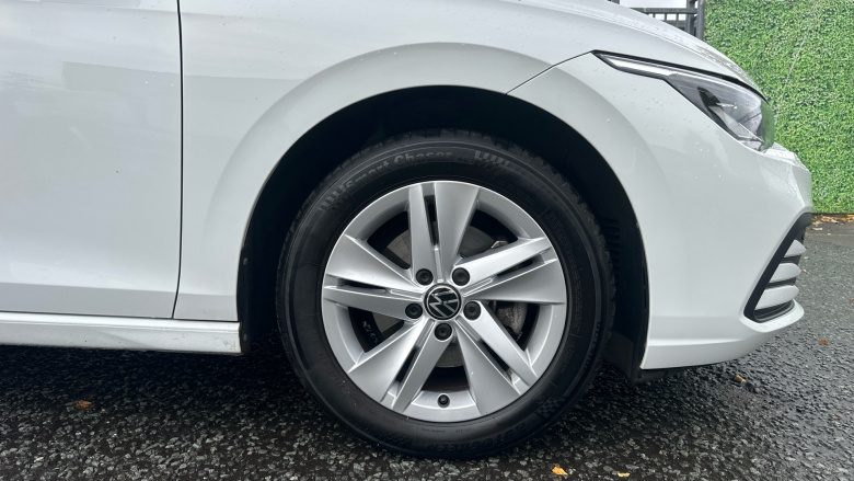 Volkswagen Golf 1.5 TSI 150 Life 5dr Petrol Hatchback